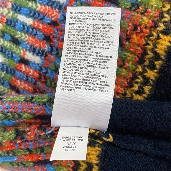 Old Navy Kids' SUPER SOFT Size 4T Festive Sweater truck/Snowman print crew neck - Picture 9 of 12